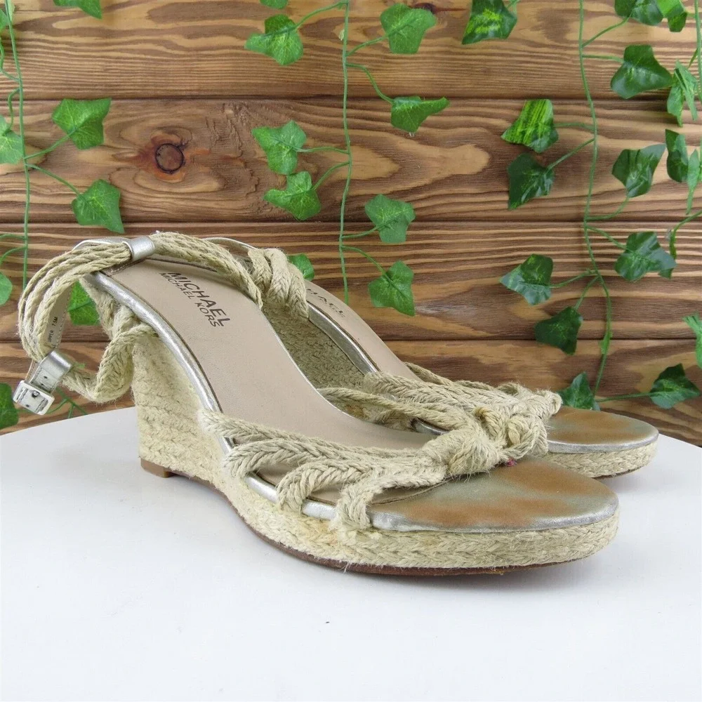 Michael Kors Size 7.5 M Women Sandal Ankle Strap Brown‎ Fabic